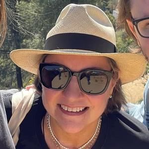 Meet your Posher, Wendy